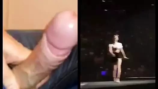 Jennie kim dans için penis boşalmak