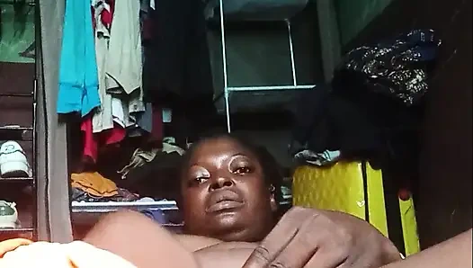 Cool Reels canlı mastürbasyon yapıyor