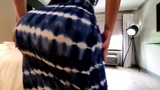 Koca götlü ve memeli harika götlü beyaz kız