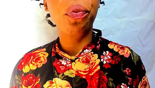 Dudak fetişi, boşalmak için geri sayım!