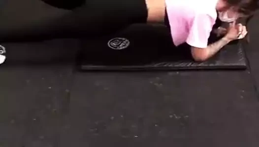 ana mosconi puta na academia