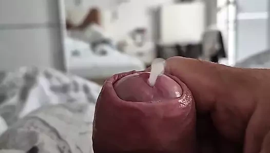 Sabah kendi kendine eğlence