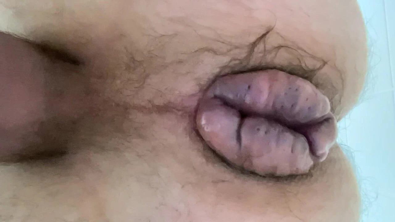 Harika anal delik genişletme ve büyük gül!