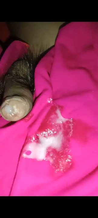 Pembe sariye büyük boşalma