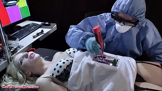 Scifi dreamgirls eposide 10 - patlayıcı yükseltme