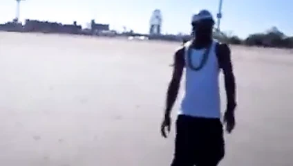 plaj coney adasında