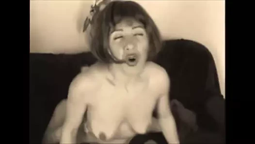 italyan, kızıl saçlı olgun anal (yeniden renklendirilmiş)