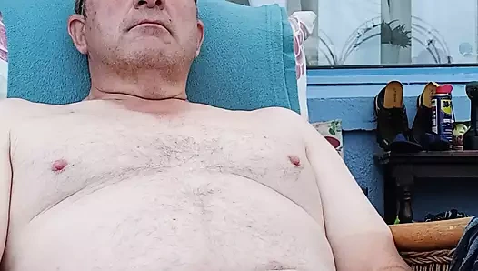 Anın tadını çıkarıyor