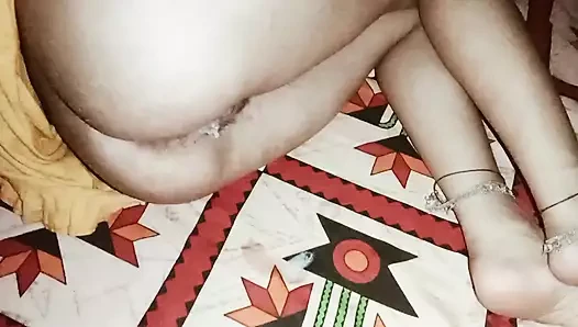 Desi Village Bhabhi's Devar Pussy Mari Viral