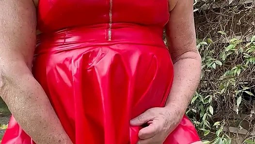 Götümde travesti şişesi