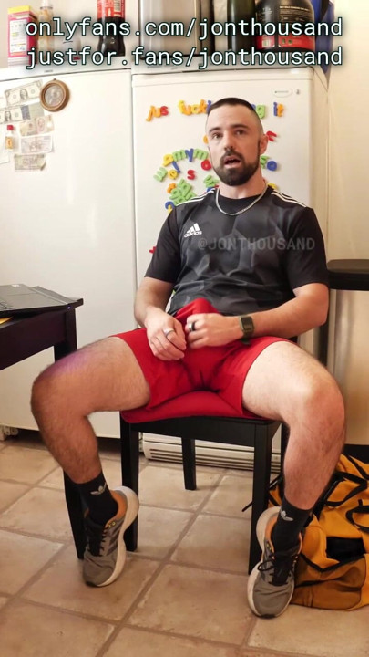 Azgın oda arkadaşı spor salonu sonrası