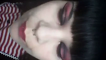 Domina Christina ist nun in einem Sadomaso Chat