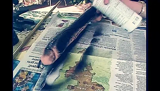 Esmer kadın büyük zenci yarağını amına derinden alıyor