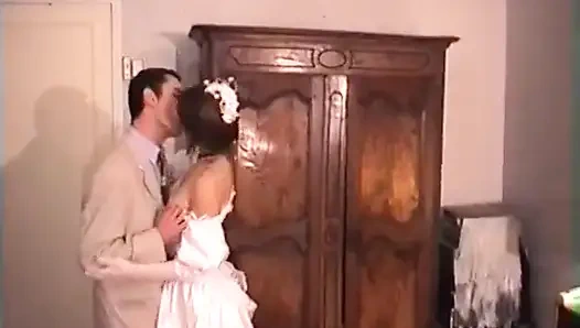 Yeni evliler bize düğün gecelerini sunuyor!