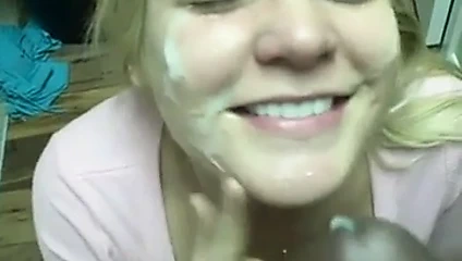 Beyaz civciv ile bir büyük ol ganimet gets kremalı