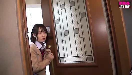 Cesur bir yetişkin güzelin tatlı ve şehvetli baştan çıkarma - bölüm 3