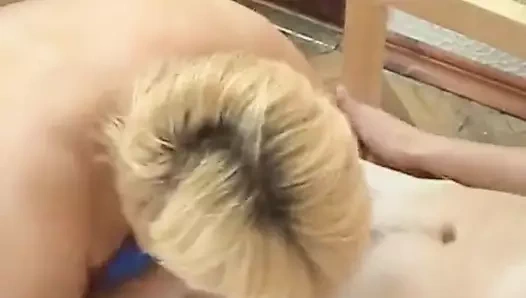 Mthrfkr – gerçek Rus anne ve üvey oğlu (mülakattan sonra seks)