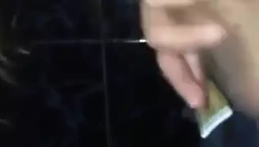 Esclave bukkake amatör en iyi soumise bull çete patlama boşalmak memeler