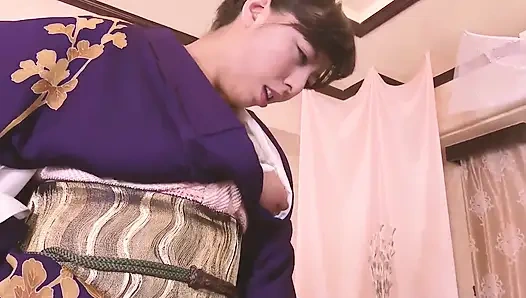 Götlü Asyalı kızlar sahne 4_big götlü ve büyük memeli Japon ateşli kız içine boşalmayı seviyor