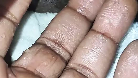 gri saçlı siyah nine oyuncak