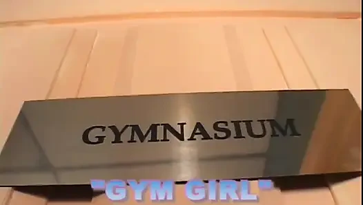 İri göğüslü genç kız güzel bir büyük yarağın tadını çıkarıyor