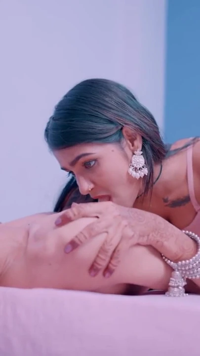 Newly young hot stepsister interested to learn hardcore sex from her stepbrother | Clip 1