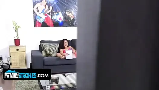 Büyük memeli valentina jewels yüze boşalma tam film