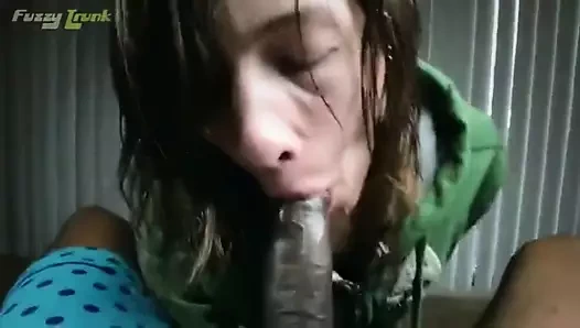 Twink eatin siyah sperm