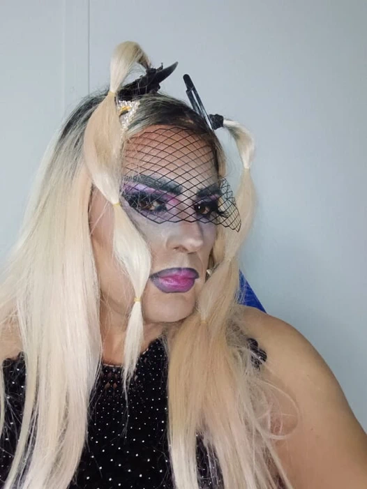 Seksi kaltak tmilf senin için boşalıyor