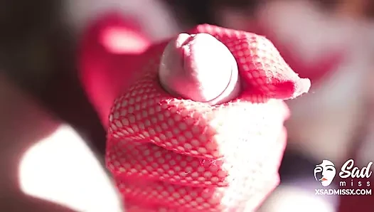 Sürtük Çinli mega sürtük kar hizmetçisi kostümlü sadmiss yeni yıl için arkadaşının sikini boşaltıyor - Asyalı sikiş