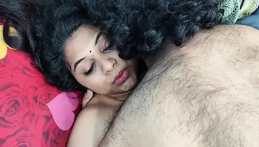 Karı koca yatak odasında gecelik çıkararak sert sikişiyor ve romantizm yapıyor - 8