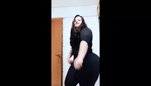 Latinas var büyük eşek bölüm 1