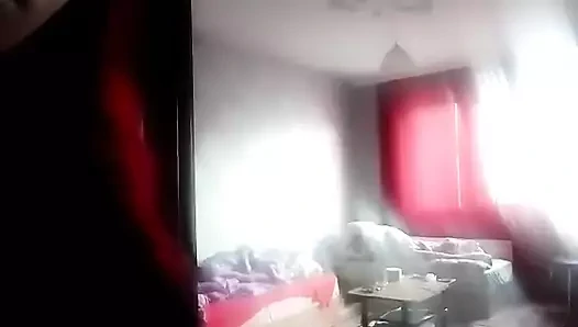 üvey kardeşim önünde göğüsler gösteriliyor