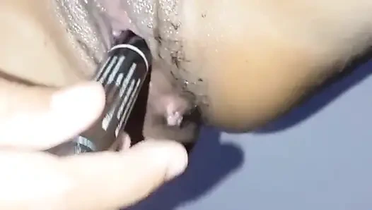 Sri Lankalı kız arkadaş yüksek sesle amcık osuruk