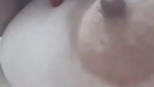 Seio delicioso minha gostosa