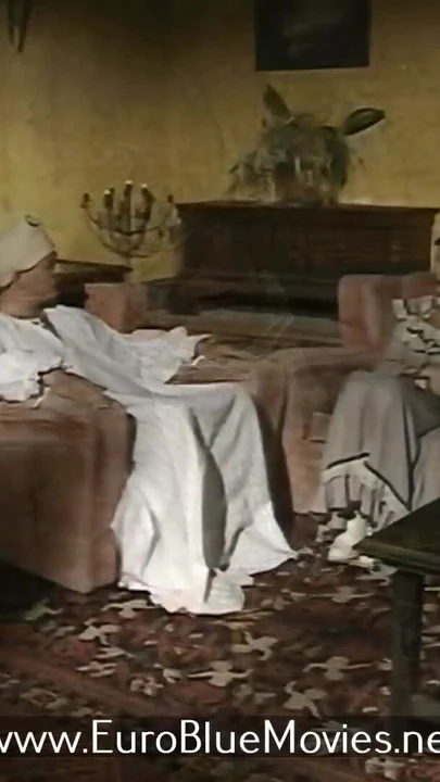 Обязательный для обмена момент из "Gianburrasca 2 - мемуары Dun Pervers 2 - Дневник похоти 2 (1997)"