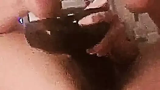 Beyaz kız masturbates ile bbc yapay penis