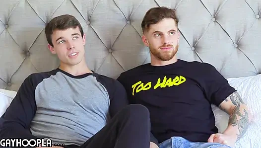 İki süperstar str8 sporcu sert sikişiyor