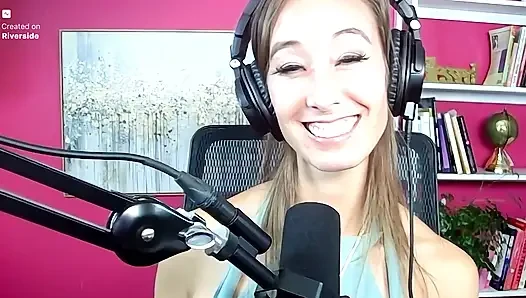 Trikepatrol röportajı - Christy Love (papaz, yetişkin sanatçı ve komedyen!)