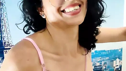 İtaatkar bir oğlan ya da kız arıyorum. Onları götten ağlatmalarına bayılıyorum.