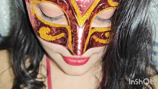 Gerçek yarak düşkünü koca karısını filme alıyor ve ağzına boşalıyor