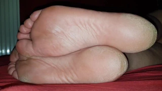 onun güzel tabanları 23