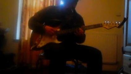 Üşüyor. x gitar. alıştırma yapın. x
