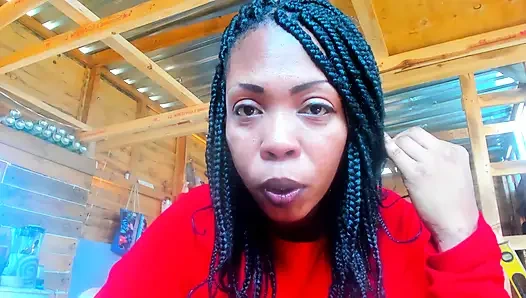 Büyük siyah alkışlıyor, yayılıyor...