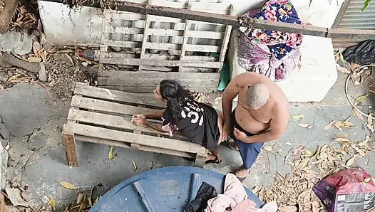 %100 arka bahçede anal seks