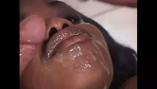 Anal sorun için kötü siyah kaltak