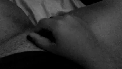 benim büyük ve kalın sürtük parmak benim için w