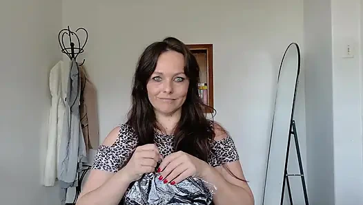 File denemesi - bölüm 1 çıplak değil