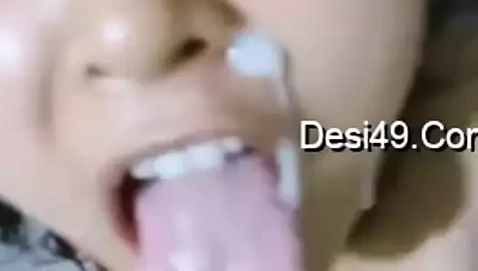 Desi cum facial