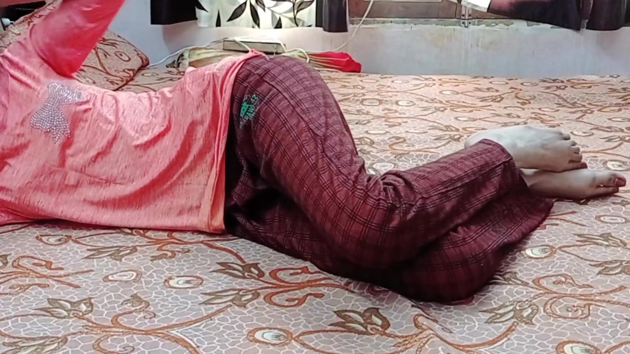 Driver cheat on boss and full night hard fuck tight pussy boss really feel pain in pussy please leave me ramu 4k hd